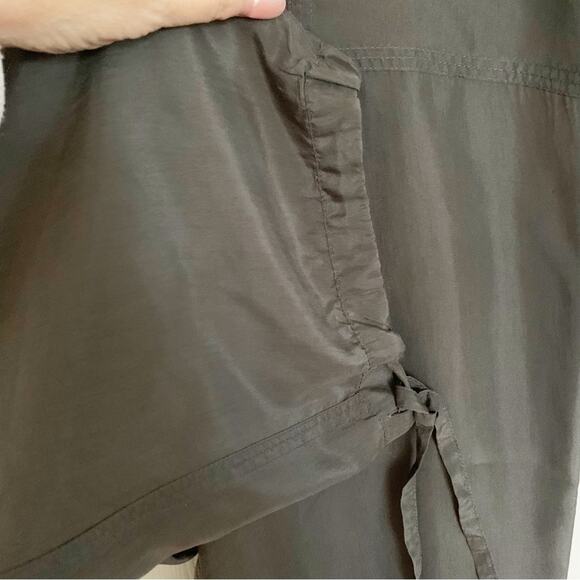 Tommy Bahama Olive 100% Silk Drawstring Hem Cropped Trousers Size 6 - Picture 5 of 7